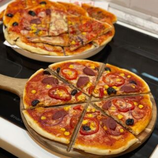 Evde Pizza Tarifi, Nasıl Yapılır?