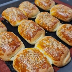 Kaşar Peynirli Poğaça Tarifi