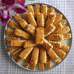 Çörek Otlu Kesme Kurabiye Tarifi
