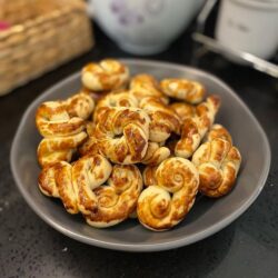 Çörek Otlu Tuzlu Kurabiye Tarifi