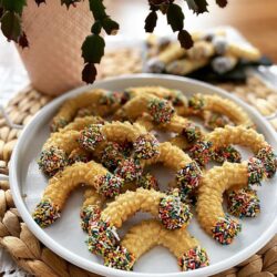 Gök Kuşağı Kurabiyesi Tarifi