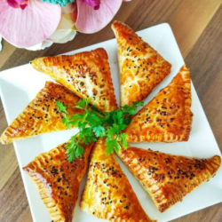 Kıymalı Milföy Börek Tarifi