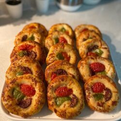 Mini Pizza Poğaça Tarifi