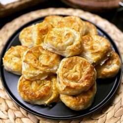 Patatesli Gül Böreği Tarifi