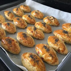 Renkli Kıyır Poğaça Tarifi