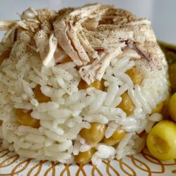 Tavuklu Nohutlu Sokak Pilavı