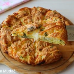 2 Adet Yufkayla Kırpık Börek Tarifi
