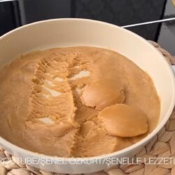 Ağızda Eriyen Un Helvası Tarifi