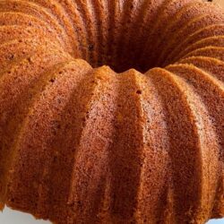 Cevizli Havuçlu Tarçınlı Kek Tarifi