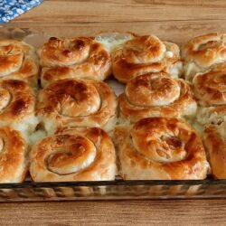 El Açması Çıtır Börek Tarifi