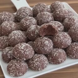 Hindistan Cevizli Kakaolu Kurabiye