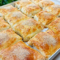 10 Dakikada Kat Kat Çıtır Zarf Böreği Tarifi