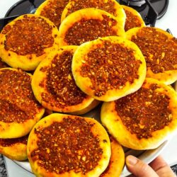 Antakya Usulü Biberli Ekmek Tarifi