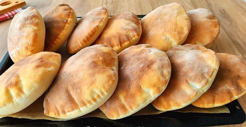 Fırında 10 Dakikada Hazır Pita Ekmeği Tarifi