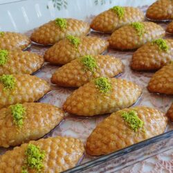 Kıyır Kıyır Tam Ölçülü Kalburabastı Tarifi