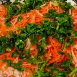 Turplu Havuç Salatası Tarifi
