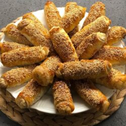 Yeşil Mercimekli Börek Tarifi