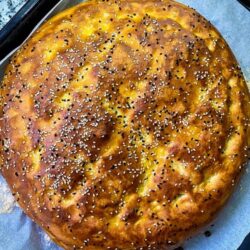 Yumurtalı Ramazan Pidesi Nasıl Yapılır