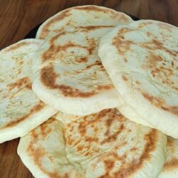 Balon Gibi Kabaran Yumuşacık Bazlama Tarifi