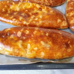 Çok Pratik Yumuşacık Kapalı Pide Tarifi