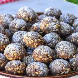 Ağızda Dağılan Kakaolu Fındıklı Kurabiye Tarifi