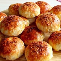 Pamuk Gibi 5 Dakika Poğaçası Tarifi