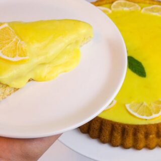 Yumuşacık Kekiyle Limonlu Pasta Tarifi