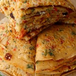 10 Dakikada Yumuşacık Sebzeli Çörek Tarifi