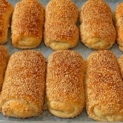 Pamuk Gibi Yumuşacık Kumru Poğaça Tarifi