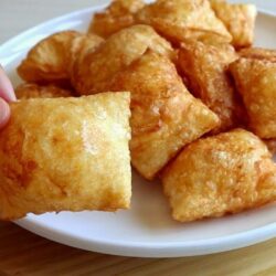 Sadece 2 Malzemeli Puf Puf Kabaran Pişi Tarifi