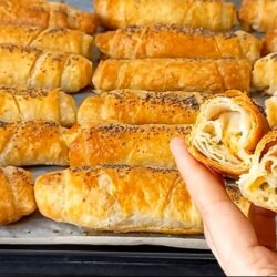 Sırrı Sosunda Saklı Patatesli Çıtır Börek Tarifi