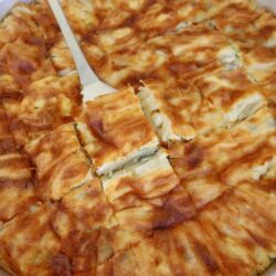 Su Böreği Lezzetinde Kolay Börek Tarifi