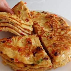 Bol Lezzetli Yumuşacık Sebzeli Çörek Tarifi