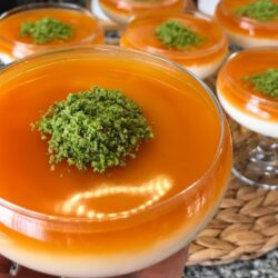 Çok Pratik Karamel Rüyası Tatlısı Tarifi