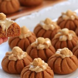 Helva Tadında Ağızda Eriyen Kurabiye Tarifi