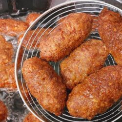 Patates Ve Kıyma İle Ekonomik Köfte Tarifi