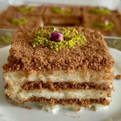 Az Malzemeli Pratik Pasta Tarifi