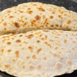 El Açması Yumuşacık Mantarlı Gözleme Tarifi