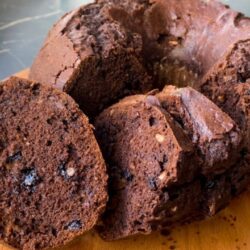 Kabardıkça Kabaran Kakaolu Çikolatalı Kek Tarifi