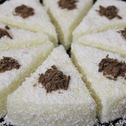3 Malzeme İle 10 Dakikada Pratik Tatlı Tarifi