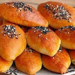 Puf Puf Kabaran Mayasız Kolay Poğaça Tarifi