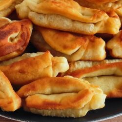10 Dakikada Hamur Kızartması Tarifi