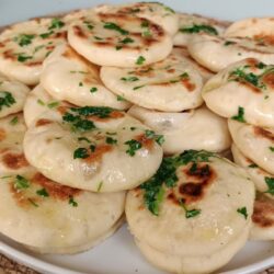5 Dakikada Puf Puf Kabaran Bazlama Tarifi