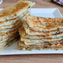 Mayasız Hamuruyla Peynirli Börek Tarifi