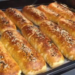 Pamuk Gibi Yumuşak Poğaça Tarifi