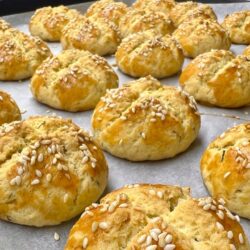 Sirkeli Dereotlu Kıyır Poğaça Tarifi