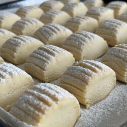 Tam Kıvamında Un Kurabiyesi Tarifi