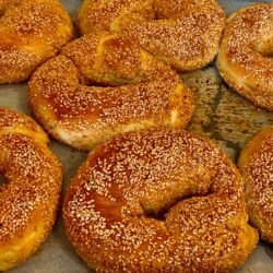 Tereyağlı Yumuşacık Açma Simit Tarifi