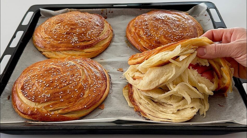 Katları Tek Tek Sayılan Çörek Tarifi