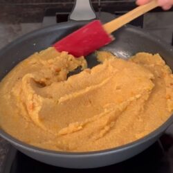 Tam Kıvamında Portakallı İrmik Helvası Tarifi